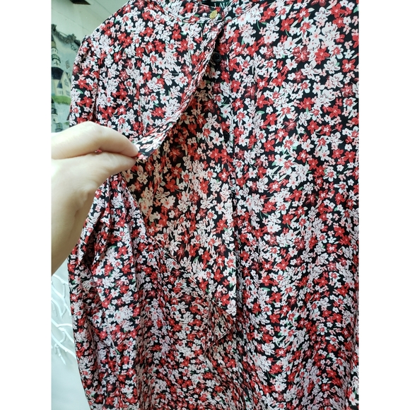 Lauren Red Floral Blouse - Picture 4 of 8